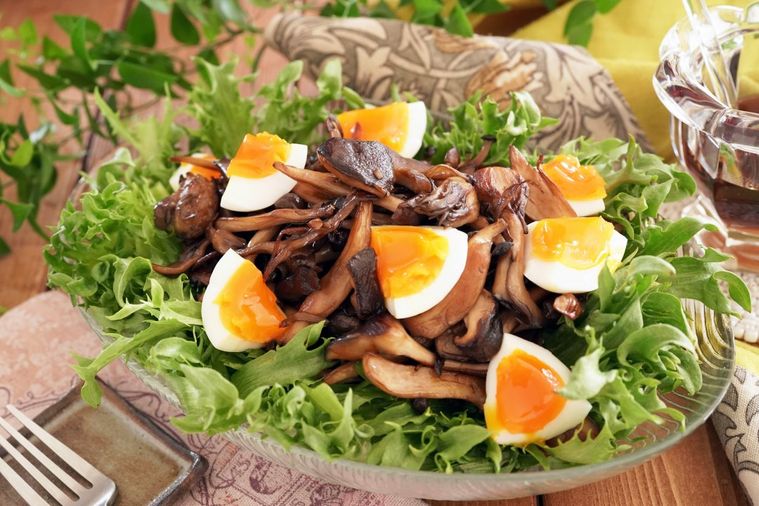 オリーブオイルでお店の味に きのこサラダの簡単レシピ Macaroni