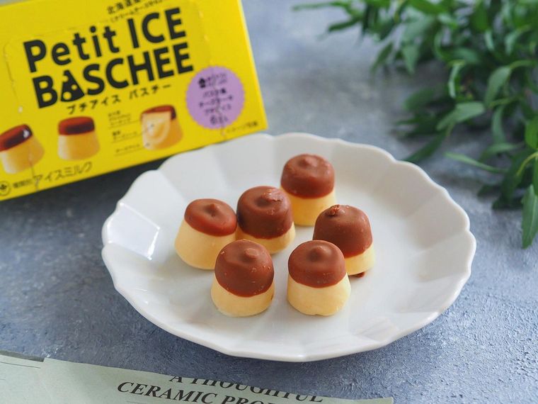 再現度はいかに!? ローソンの神作「バスチー」がアイスに大変身!の画像