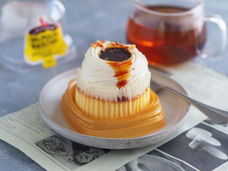 ただのせただけじゃない!? ローソンに傑作「プリンバスチー」が誕生の画像
