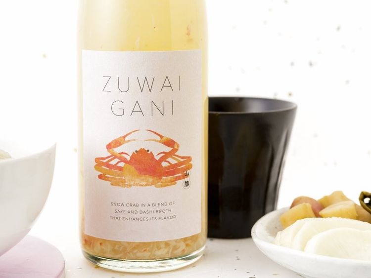 ズワイガニ味のお酒誕生！ホット専用のリキュール「ZUWAIGANI