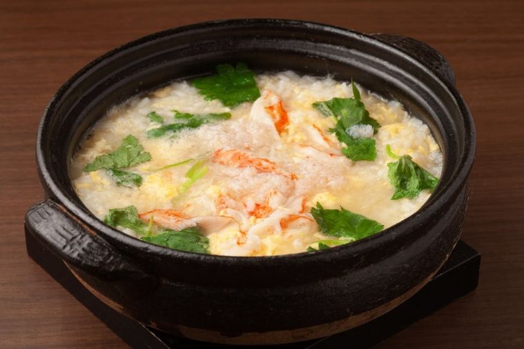 ズワイガニ味のお酒誕生!ホット専用のリキュール「ZUWAIGANI」発売中の画像