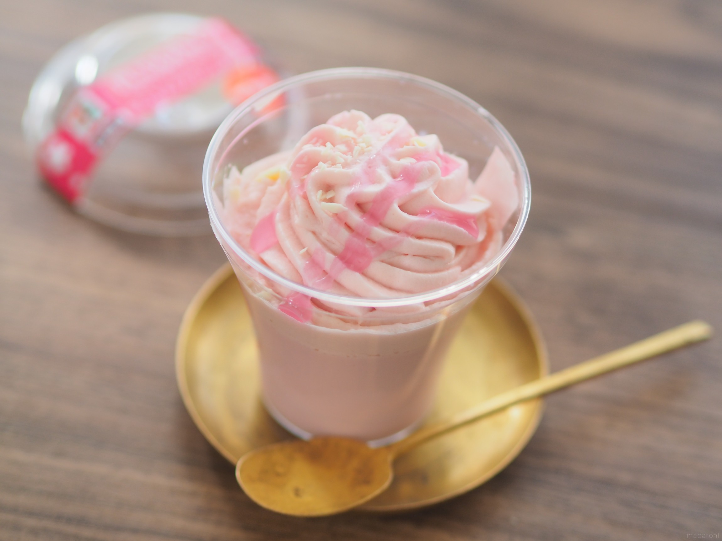 さくらプリン✨ セブン限定「さくらミルクプリン」がとろっとろ！桜もち系が好き