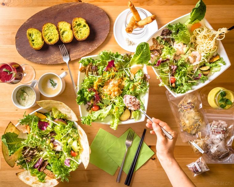 【5月4日はみどりの日】Uber Eatsのサラダで日々の野菜不足解消!の画像