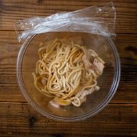 【作り方】こってり。豚バラ肉の混ぜうどん