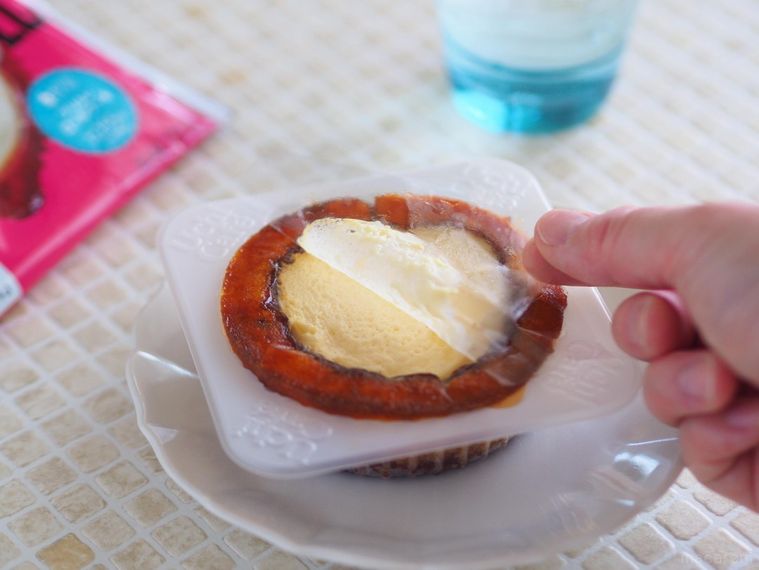新作はブリュレ風!ローソン「シャリトロール」味の決め手とは…の画像