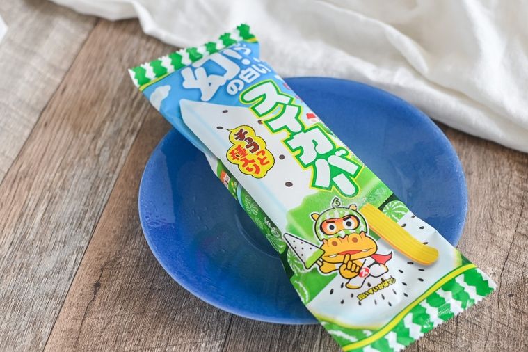 セブン先行発売!「幻の白いスイカバー」は本当にスイカ味?それとも…の画像