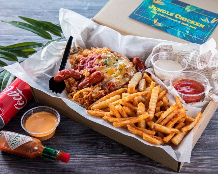 デリバリー限定!アメリカサイズのジャンクフード専門店「Jungle Chicken」新登場の画像