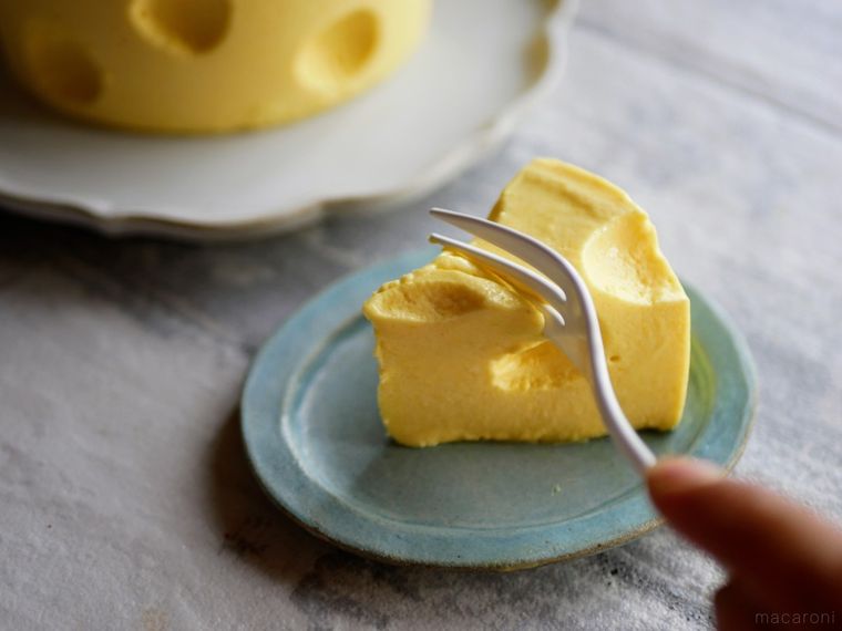 きれいに作るコツを伝授!「トムとジェリーのチーズケーキ」レシピの画像