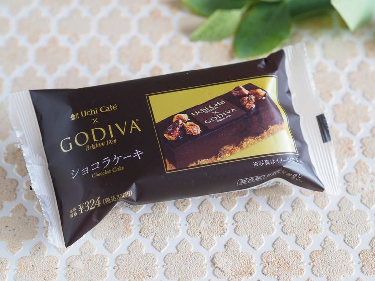 暑くても食べたくなる秘密!? ローソン×ゴディバの新作スイーツを食べ比べの画像