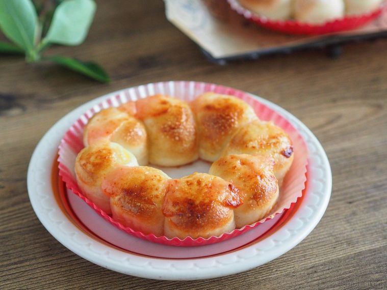 ポンデリングが進化!ミスドの「新作ちぎりパン」全3種を実食レビューの画像