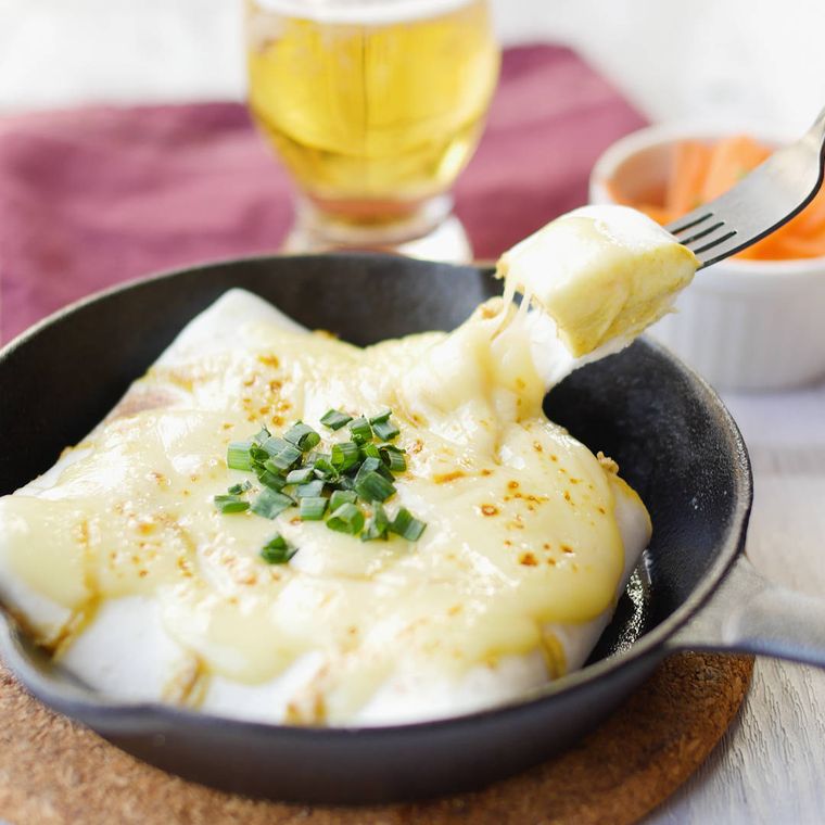 スキレットに入ったシーチキンカレーはんぺん