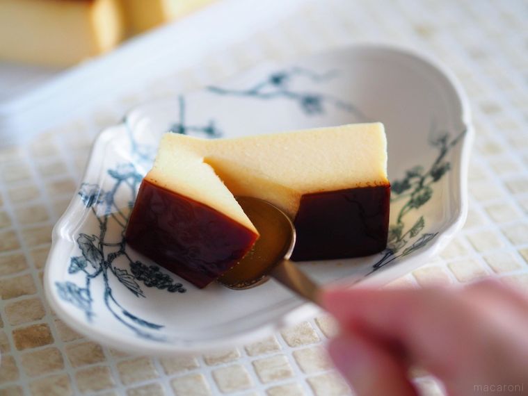 全長16cmオーバー!成城石井のもっちりイタリアンプリンで夢の食べ放題の画像