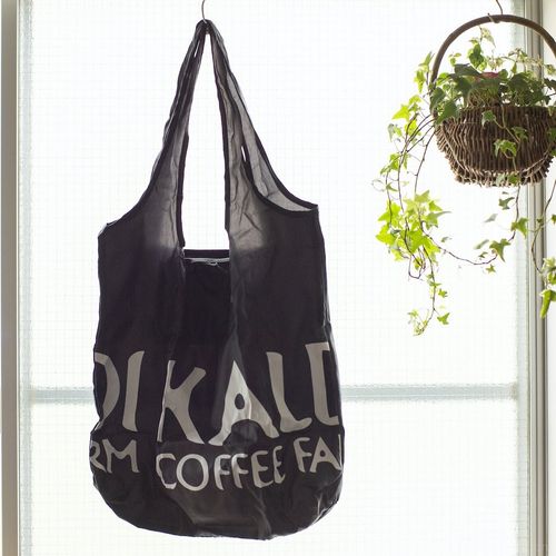 レジ袋の代わりはコレ 編集部8人の愛用 エコバッグ を大公開 Macaroni