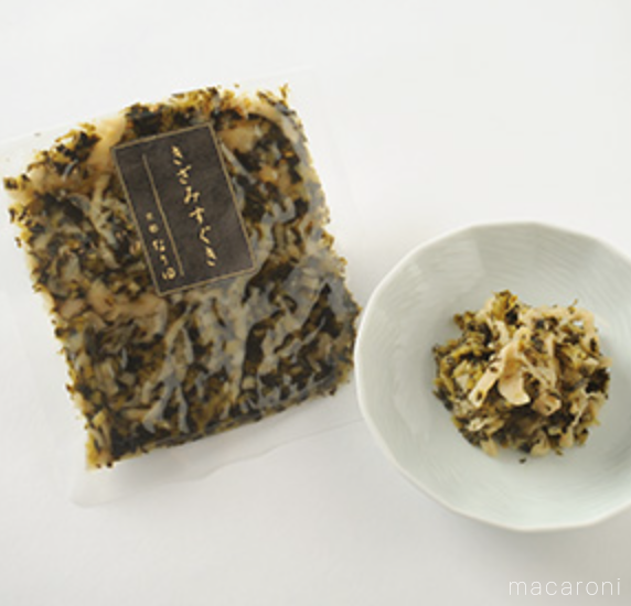 白とピンクのお皿にのったすぐき