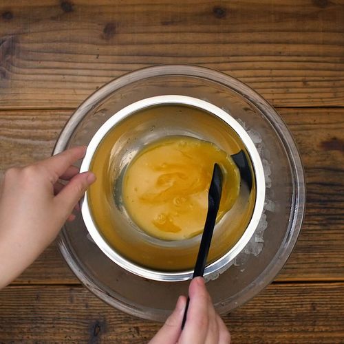 冷凍庫いらず！簡単オレンジシャーベット - macaroni