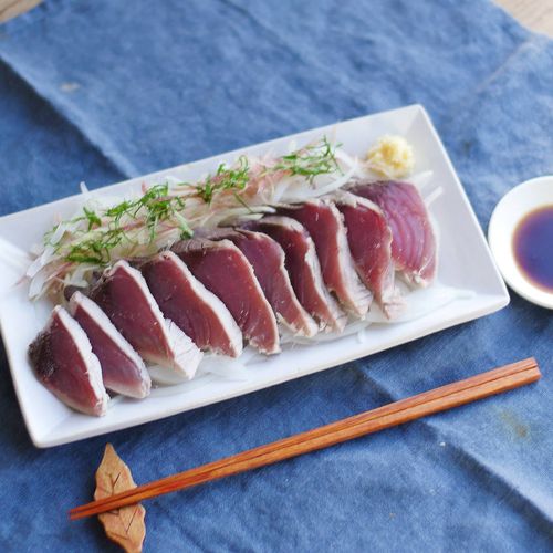 かつおのたたきのカロリー・糖質量ダイエット中でも食べてOK