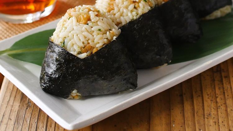 悪魔的おいしさ 天むす風おにぎり Macaroni