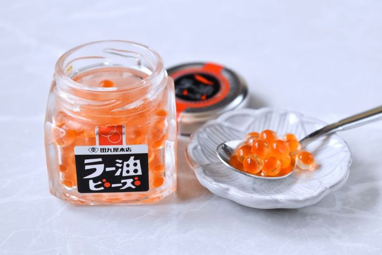 辛いイクラ!? 調味料界の新星「ラー油ビーズ」が思った以上に食卓で大活躍の画像