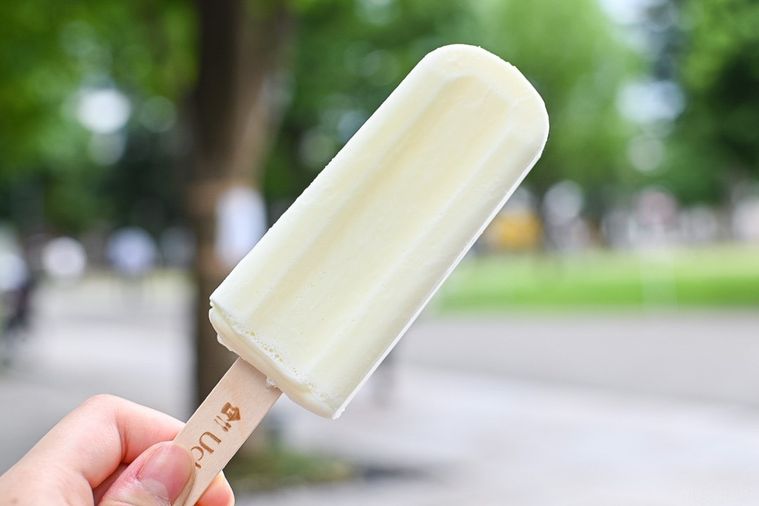 ローソンの大御所アイス!「北海道濃厚ミルクバー」の牛乳好きは見逃せない濃厚さに進化の画像