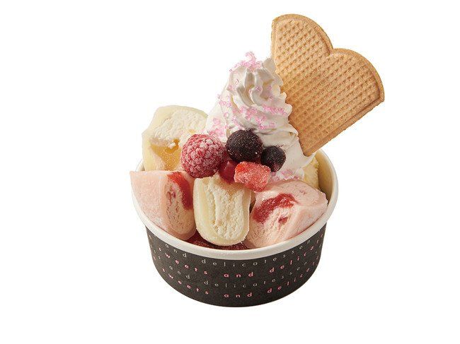 欧米でブームの「モチクリーム」がパフェになって登場!イトーヨーカドー三郷店にて期間限定で販売の画像