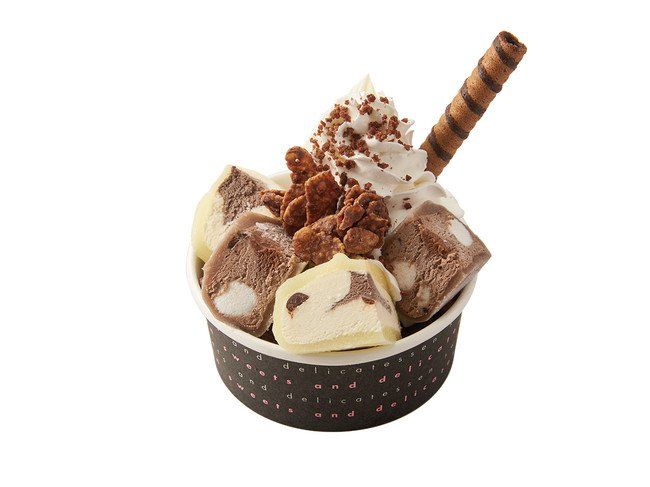 欧米でブームの「モチクリーム」がパフェになって登場!イトーヨーカドー三郷店にて期間限定で販売の画像
