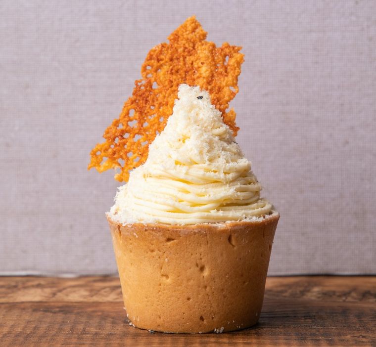 チーズだらけのモンブラン!チーズディッシュファクトリーに秋限定スイーツが登場の画像