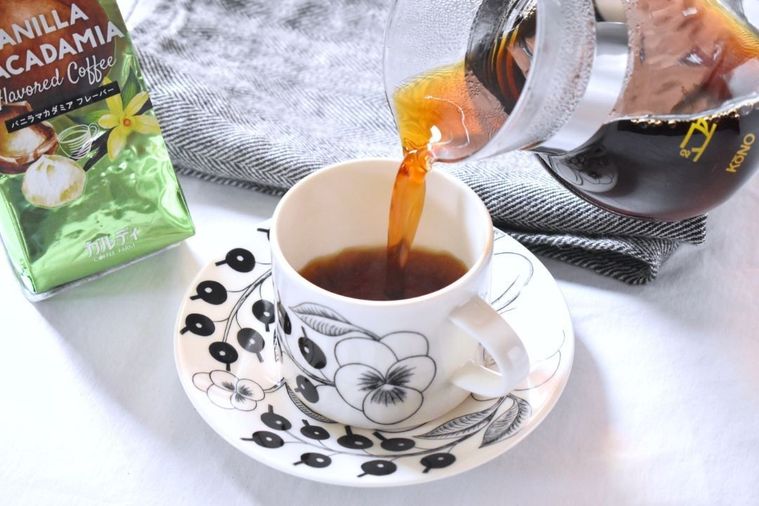 カルディ初のフレーバーコーヒーが登場!コーヒー好きが全3種を飲み比べの画像