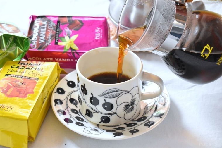 カルディ初のフレーバーコーヒーが登場!コーヒー好きが全3種を飲み比べの画像