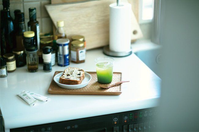 溶かして飲むオーガニック緑茶。「マッチャモードスーパーグリーンティー」の通信販売がスタートの画像