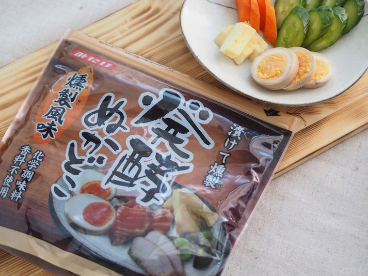 カルディで入手!「発酵ぬかどこ」なら手入れ少なめで “燻製ぬか漬け” が作れるの画像