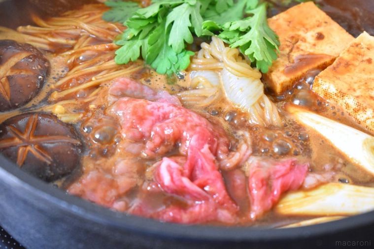 今年の鍋は “みそすき” で決まり!カルディ「味噌すき焼きの素」で元祖の味を手軽にの画像