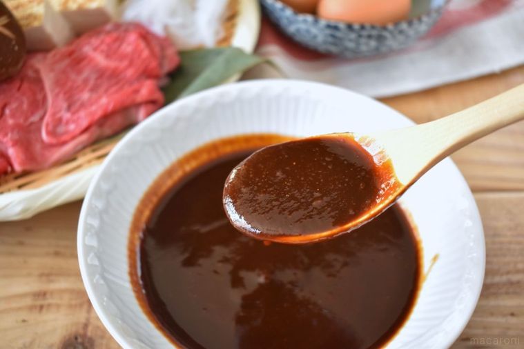 今年の鍋は “みそすき” で決まり!カルディ「味噌すき焼きの素」で元祖の味を手軽にの画像