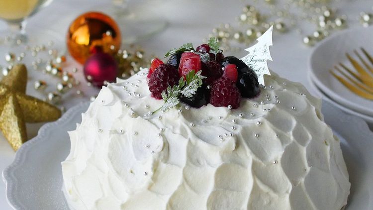 クリスマスホールケーキいちごのムースのアンドュゥトュラ 【公式通販】