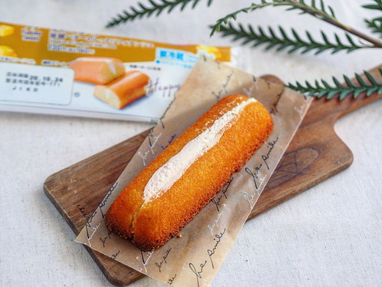 140円とは思えない。ファミマ「冷やして食べる発酵バターのフィナンシェ」が贅沢の極みの画像