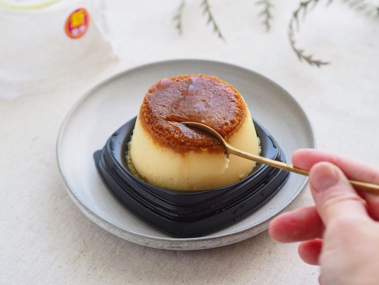 食べるまで混乱状態!ファミマ「プリン!? なチーズケーキ」は思った以上に…の画像