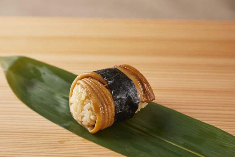 令和に復活!? 大阪・難波の新店「むすび寿司」で江戸時代のボリュームにぎり寿司を堪能の画像