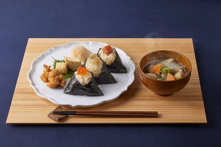 令和に復活!? 大阪・難波の新店「むすび寿司」で江戸時代のボリュームにぎり寿司を堪能の画像