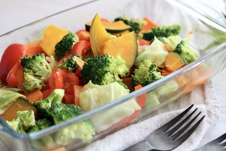 レンジで簡単 素材のうまみを味わう万能温野菜レシピ Macaroni