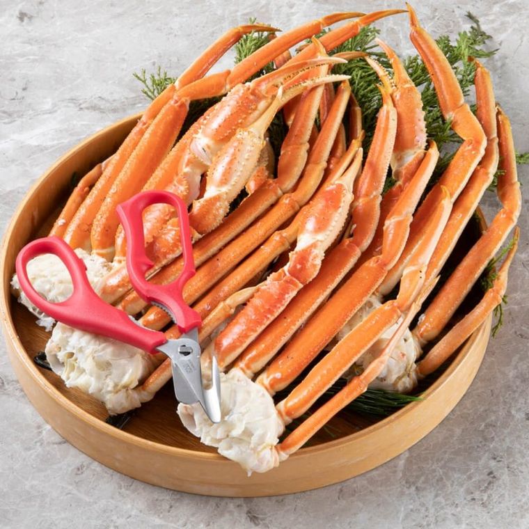 今年も登場!貝印からこだわりの蟹と「かにはさみさばき名人!」のセットが発売中の画像
