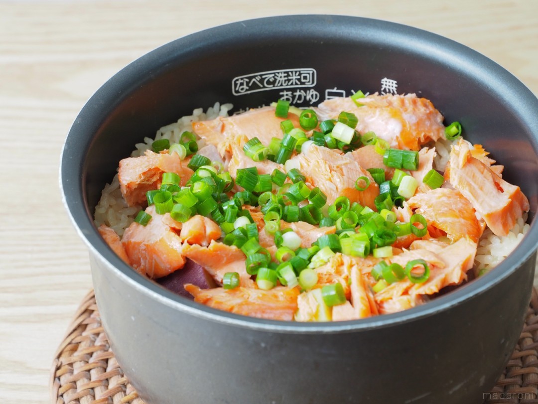 鮭とアボカドの炊き込みご飯 レシピ・作り方