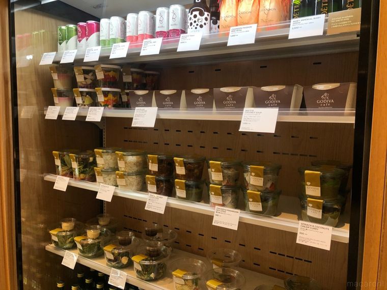 日本初!東京駅「ゴディバカフェ(GODIVA café)」潜入レポ。カレーやシチューと新業態に驚き…の画像