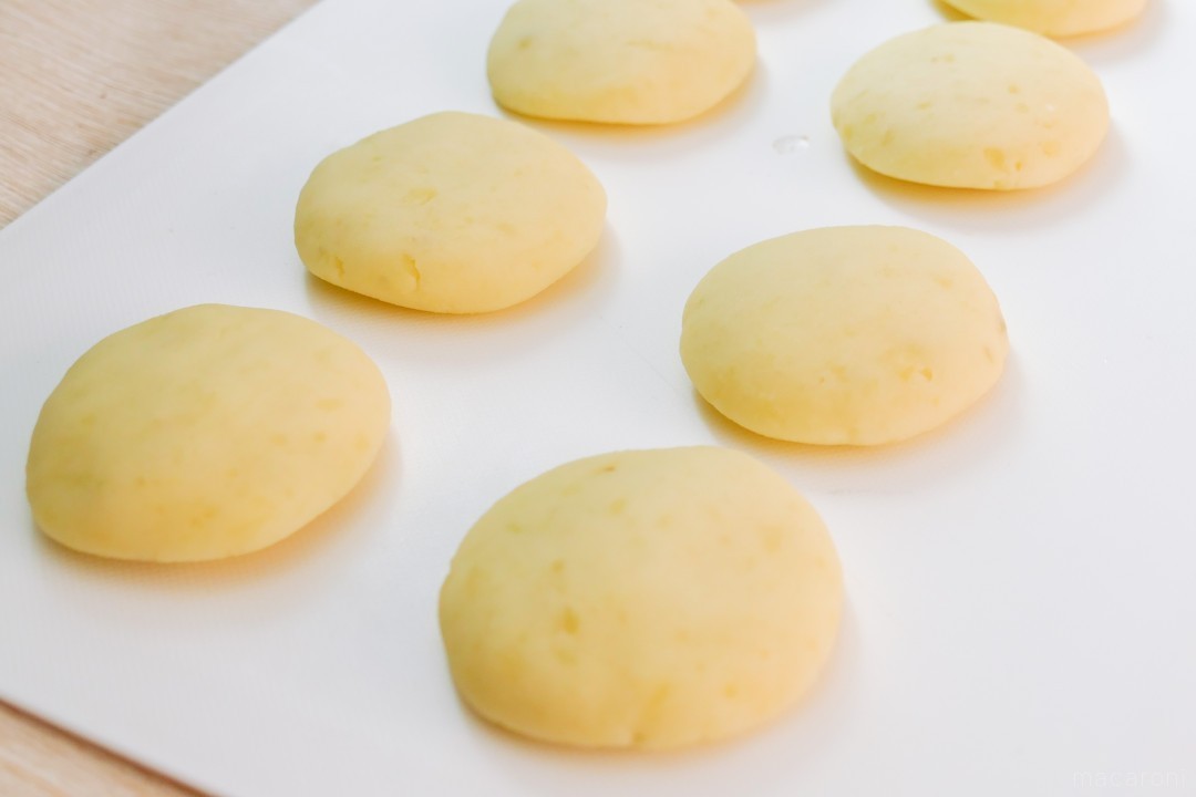 もちもち食感がたまらない 材料3つの簡単 いももち レシピ 2ページ目 Macaroni