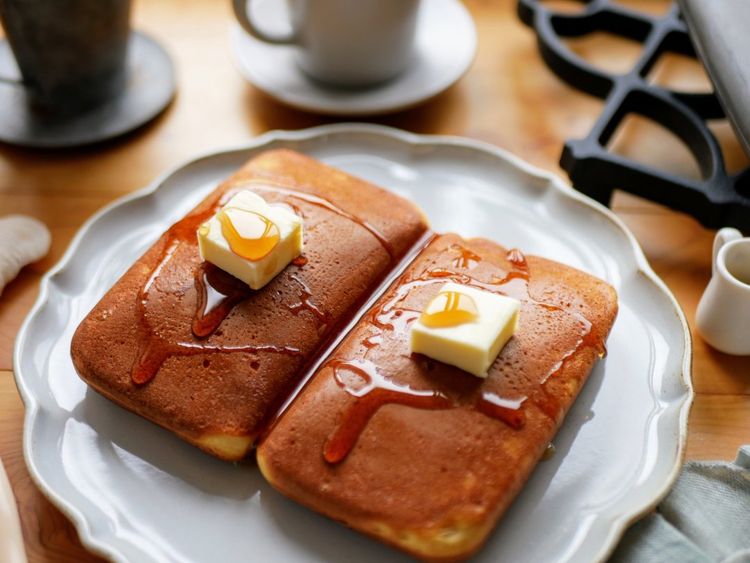 Twitterで14万いいね！ホットサンドメーカーで作る「極厚ホットケーキ
