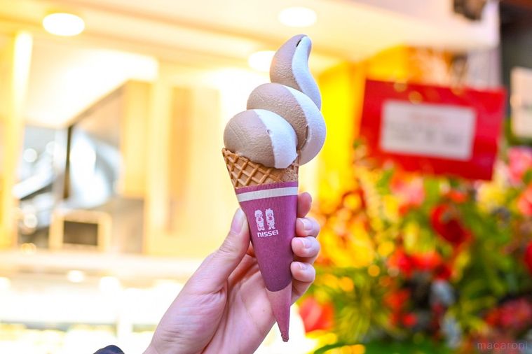 日本初のバニラスイーツ専門店。浅草「東京バニラファクトリー」のとろけるプリン3種を食べ比べの画像