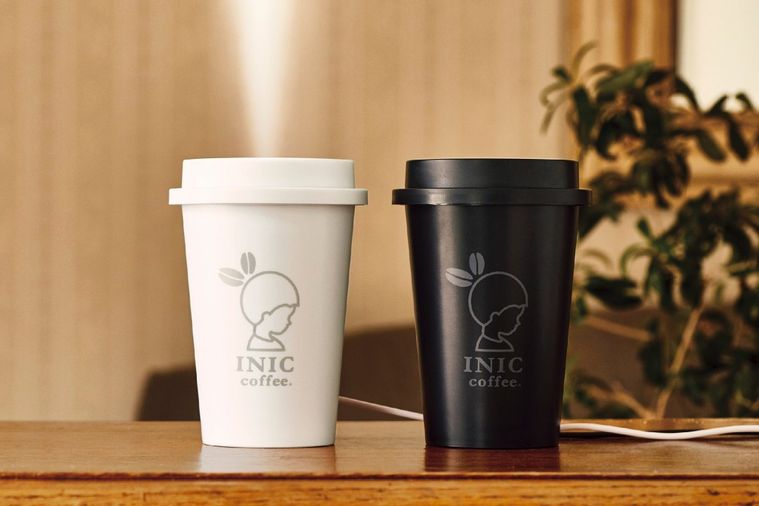 ファミマで買える!「イニックコーヒー」のコーヒーカップに見える加湿器が販売中の画像