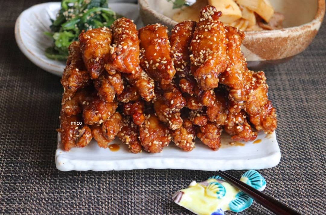 ひとつ食べたらエンドレス！やみつき手羽中甘辛チキン - macaroni