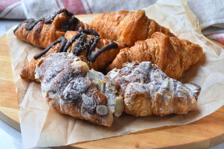 399円で贅沢おうちパン。「成城石井で人気のクロワッサンアソート」を食べ比べの画像
