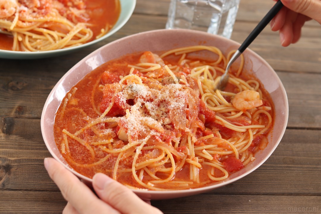 お鍋ひとつで調理完了 ピリ辛トマトのスープパスタ Ol仕事めし Macaroni