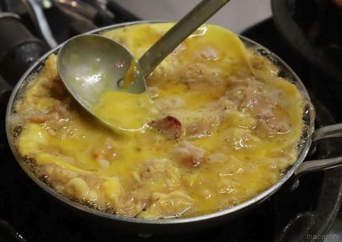 肉の旨味あふれる 親子丼発祥の人形町 玉ひで に聞いたレシピと誕生秘話 愛されグルメのふるさと 2 2ページ目 Macaroni