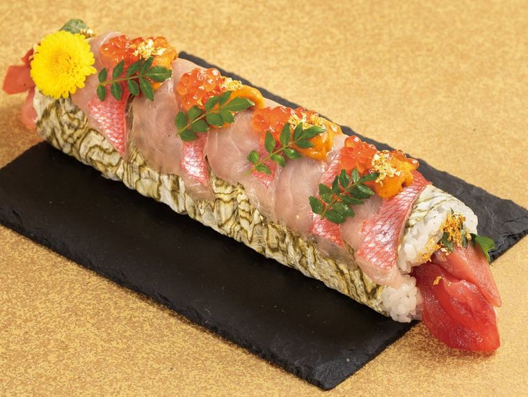 予約なしでも買える!大丸松坂屋名古屋店に約60種類の恵方巻が登場の画像